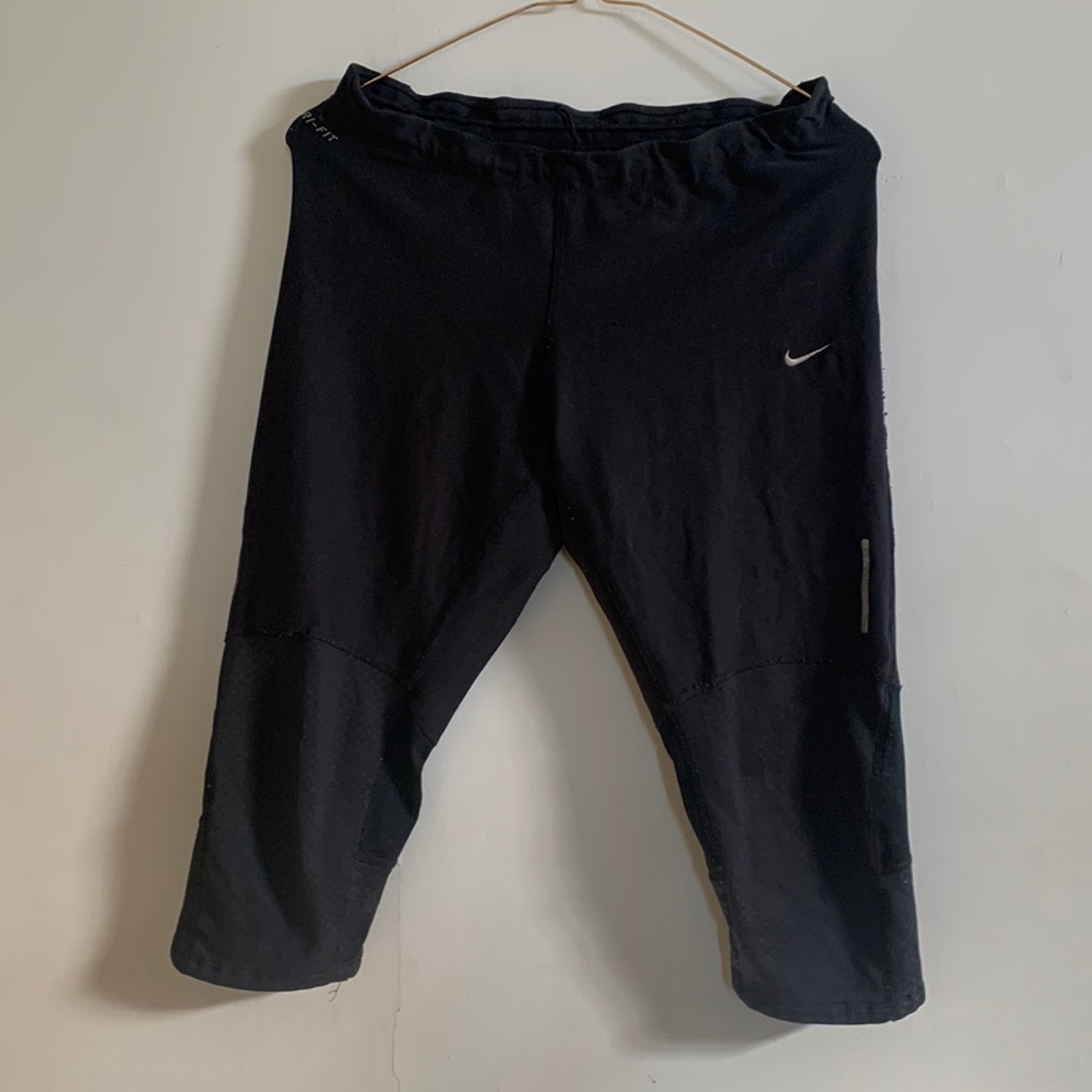 Nike crops